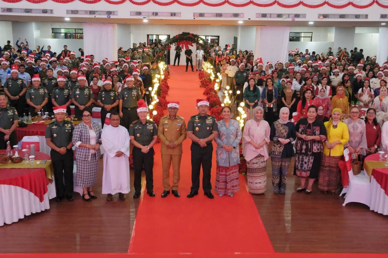 Wagub NTT Hadiri Perayaan Natal Bersama KASAD