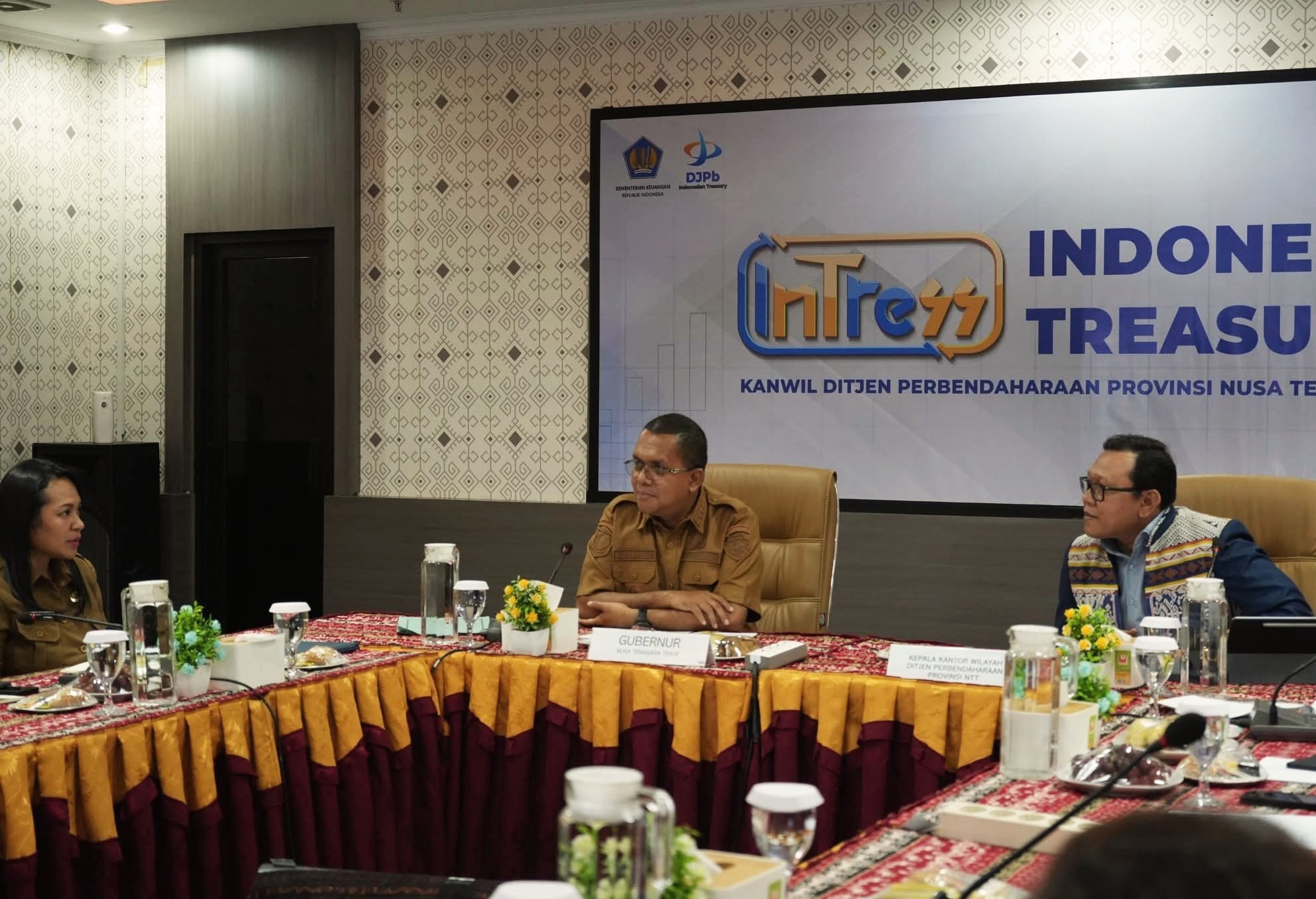 Pemprov NTT Gelar Rapat Kerja Jasa Konstruksi