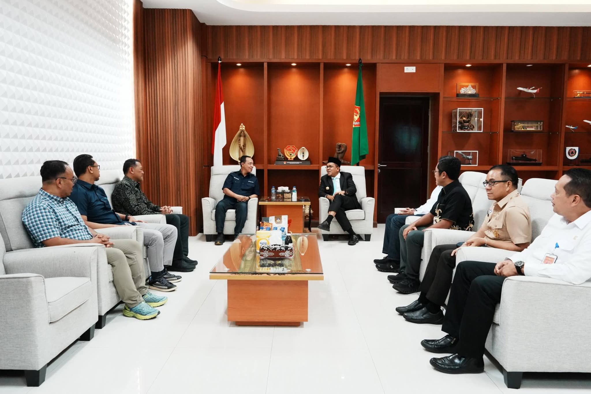 Gubernur Melki Terima Kunjungan Direksi Pelindo Pusat