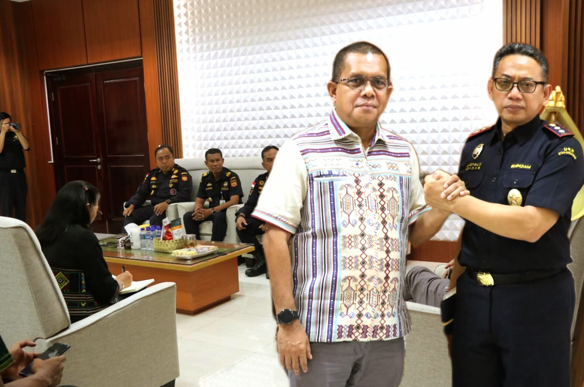 Gubernur NTT Terima Audiensi Bea Cukai Kupang