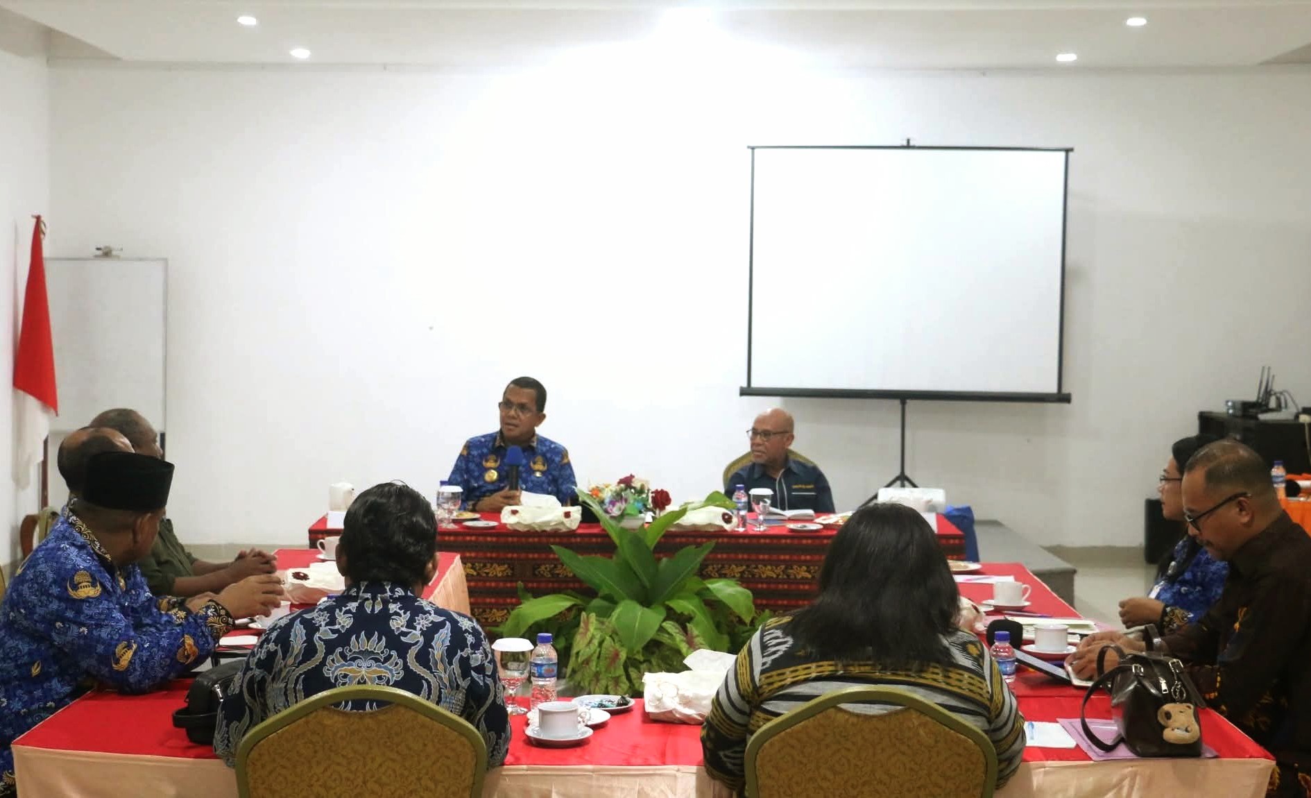 Gubernur NTT Melki Laka Lena Rombak Jajaran Komisaris PT Flobamor