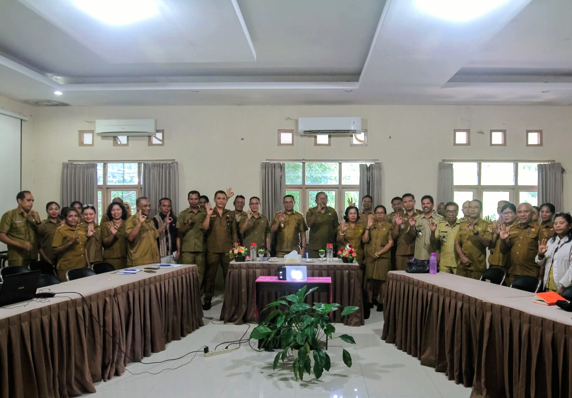 Tangani Kemiskinan Ekstrem, Wabup Belu Soroti Nasib Warga Eksodus 1999 yang Minim Lahan