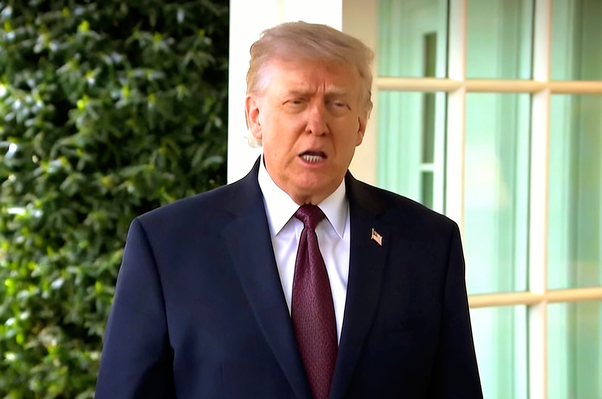 Donald Trump Terang-terangan Kritik Paus Leo, Sebut Pemimpin Gereja Katolik Terlalu Liberal