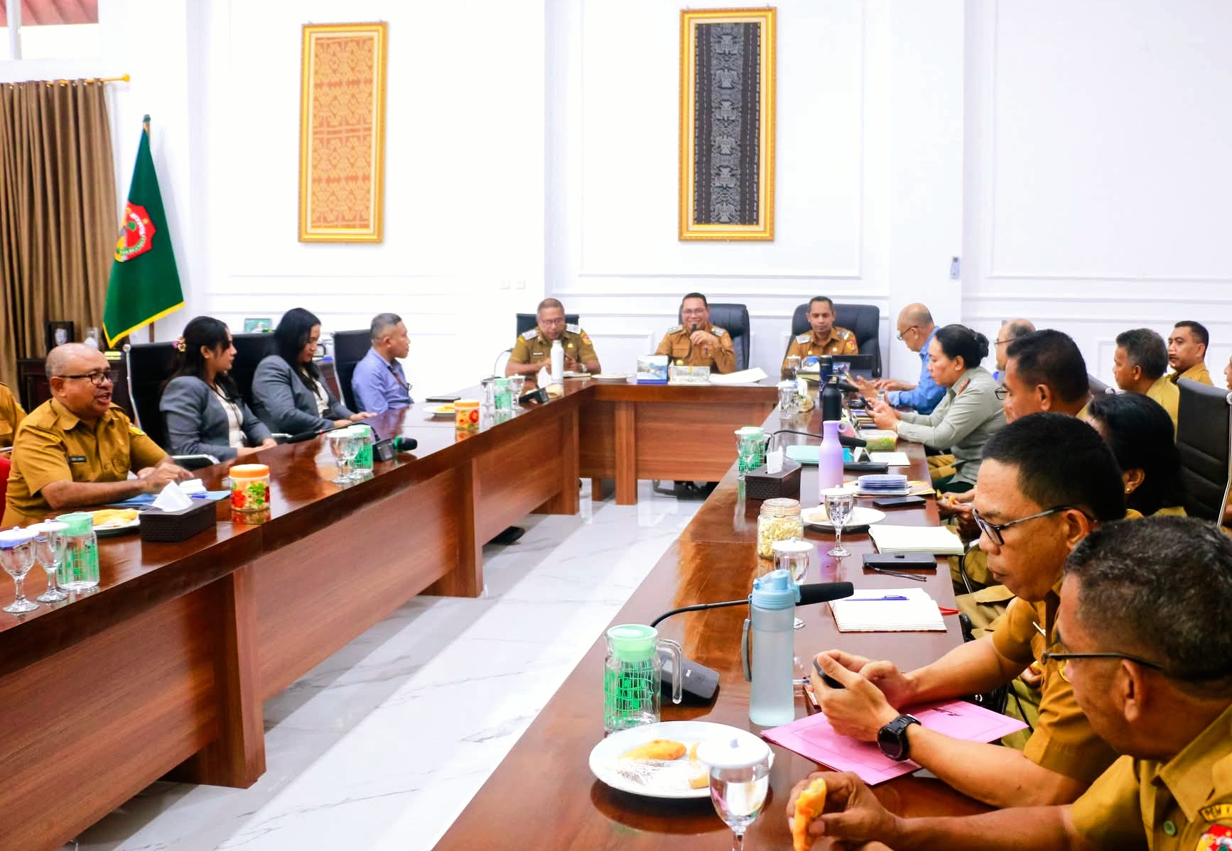 Wabup Belu Semprot Kades yang Parkir Uang Pajak: Itu Milik Negara, Segera Setorkan!