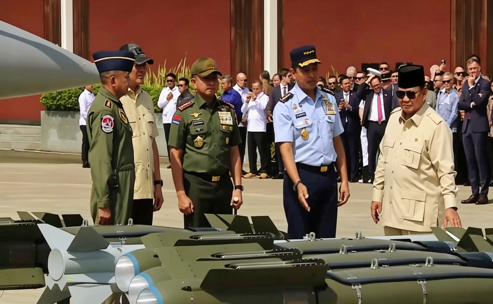 Presiden Prabowo Serahkan 6 Jet Tempur Rafale dan Sejumlah Alutsista Baru kepada TNI di Halim