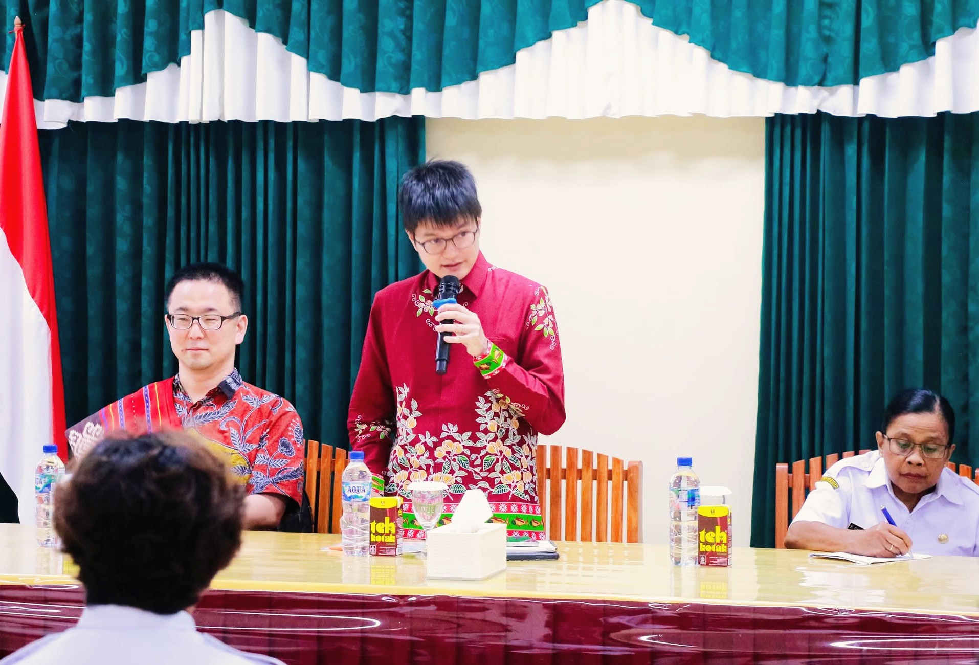 Pejabat Kedutaan Besar Jepang Evaluasi Pemanfaatan Alat Sinar-X di Atambua