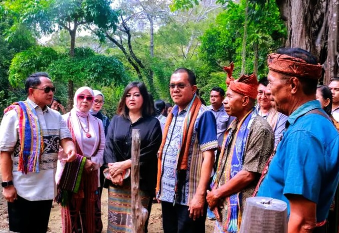 Mendagri Tito Karnavian Dorong Kampung Adat Matabesi Miliki Daya Tarik Edukasi Bagi Ilmuwan dan Wisatawan